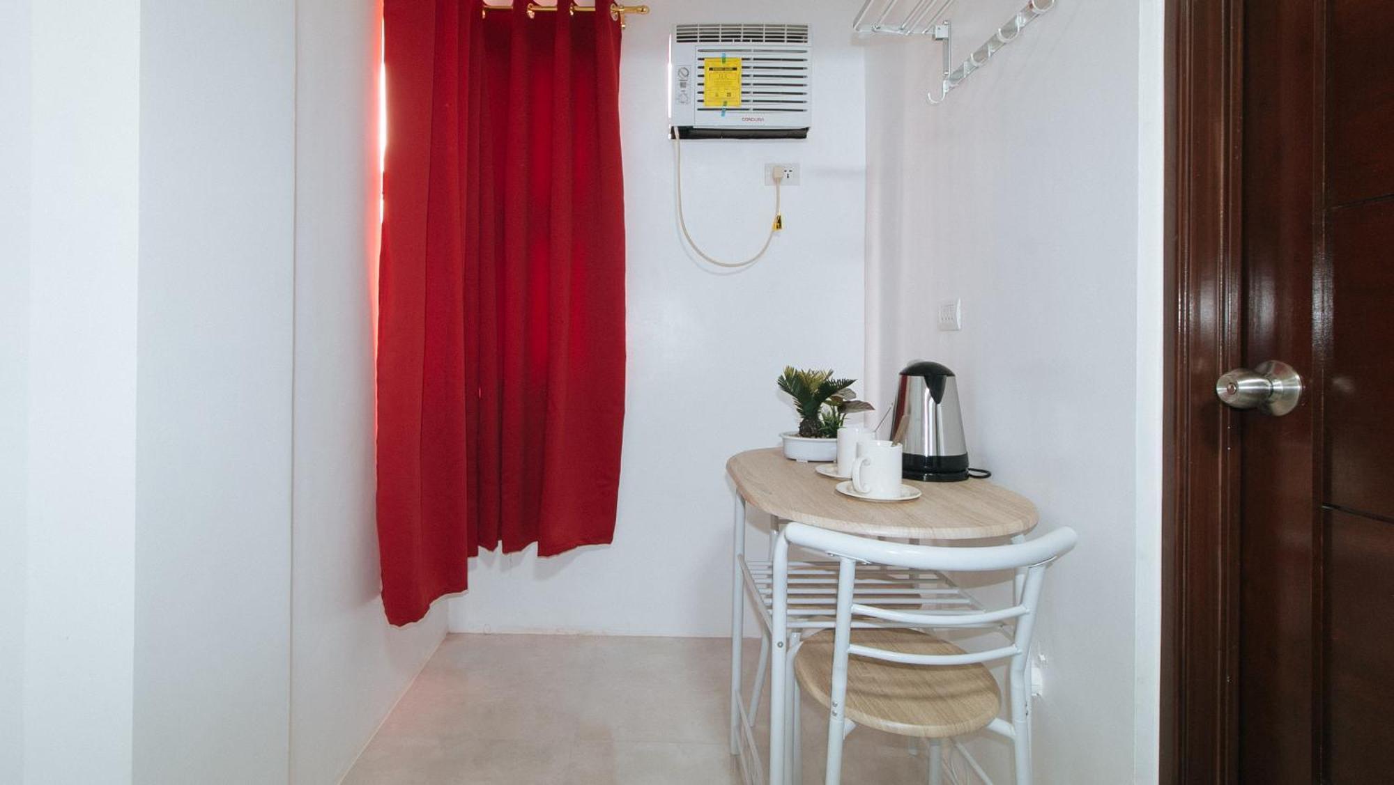 Reddoorz Near Ust Sampaloc Manila Hotel Buitenkant foto