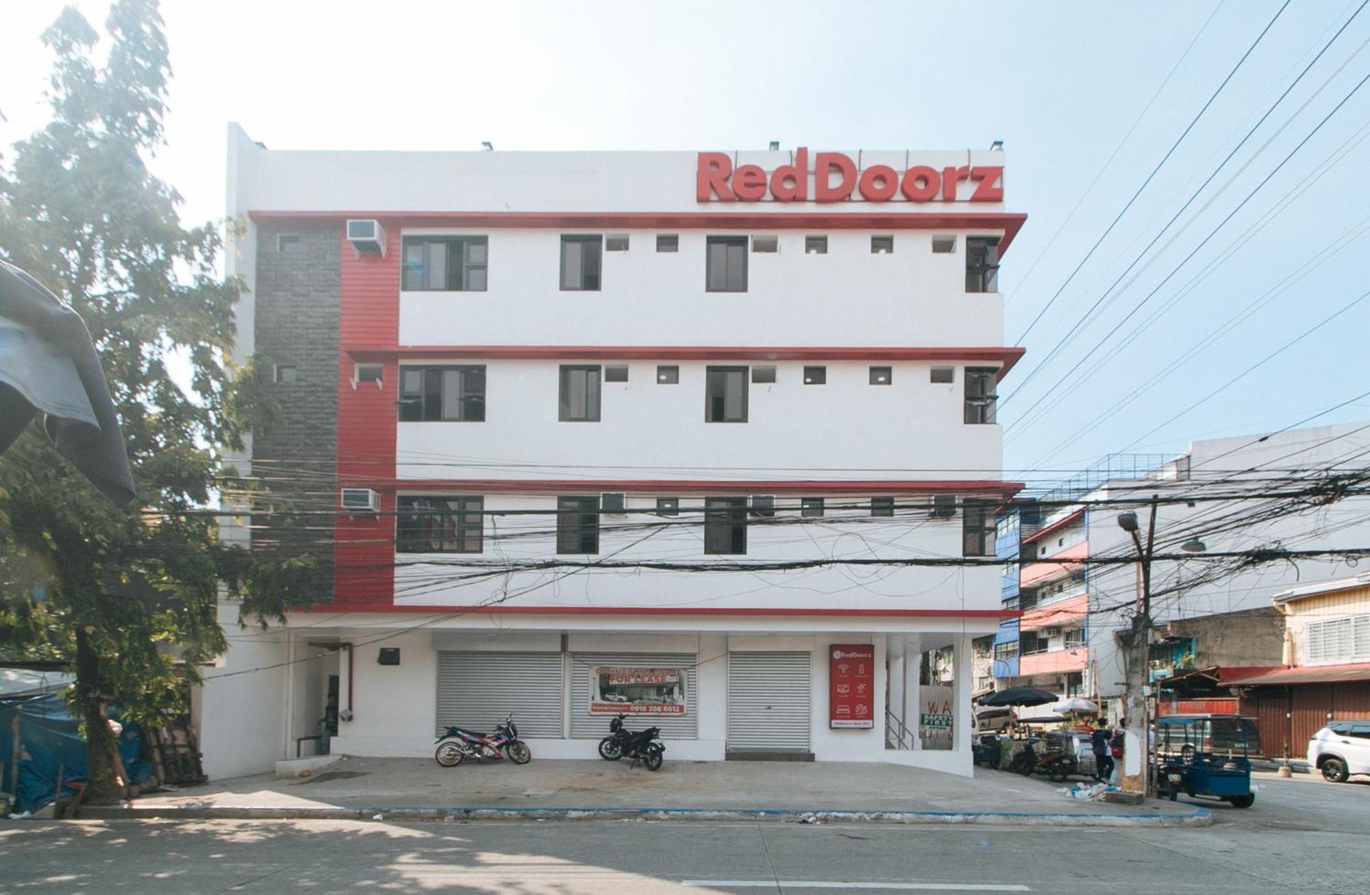 Reddoorz Near Ust Sampaloc Manila Hotel Buitenkant foto